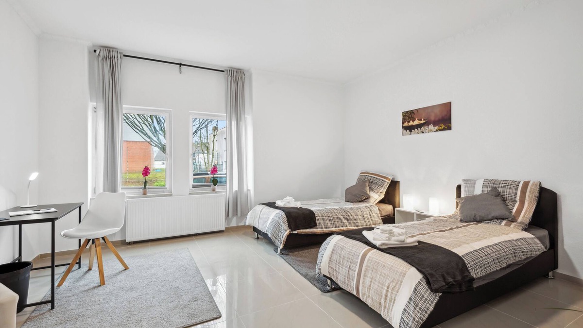 Mettmann Apartment | Central location. Ideal for business people, fitters.3 rooms, WiFi, SmartTVs