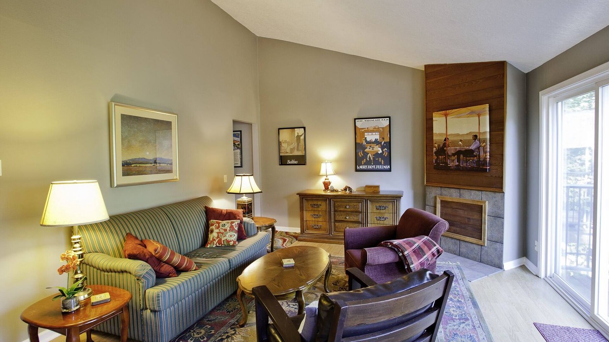 Corbett - Terwilliger - Lair Hill Apartment | Central, Lofty Tree Views