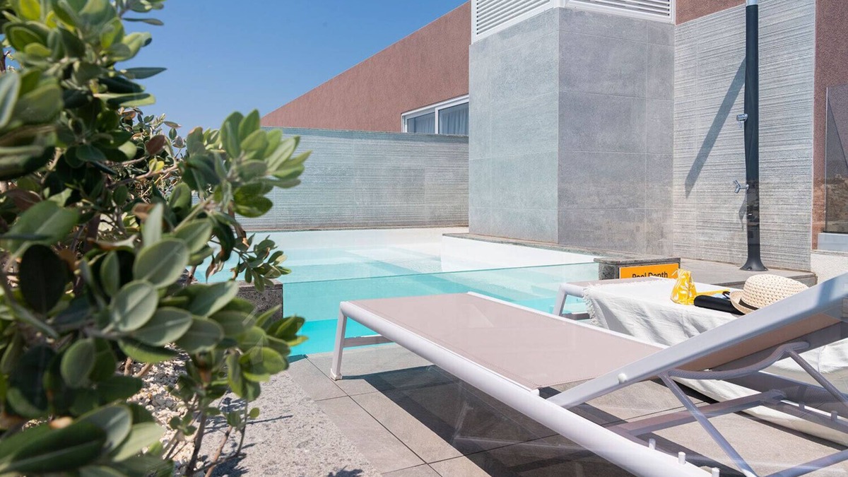 Birkirkara Apartment | ★ Central LUX Apartment w/HEATED POOL & terrace ⮕