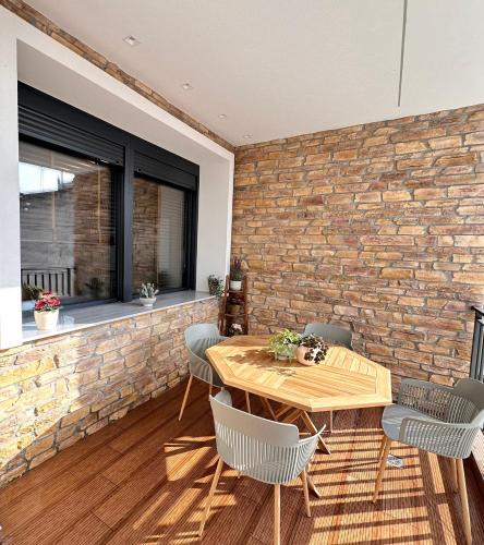 Larissa Apartment | Central Luxury Apartment Maison De Luxx A10
