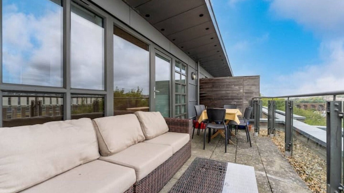 Seven Dials House | Central modern town house