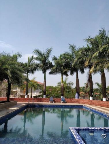 Dapoli Apartment | Central Park, GOLD VALLEY