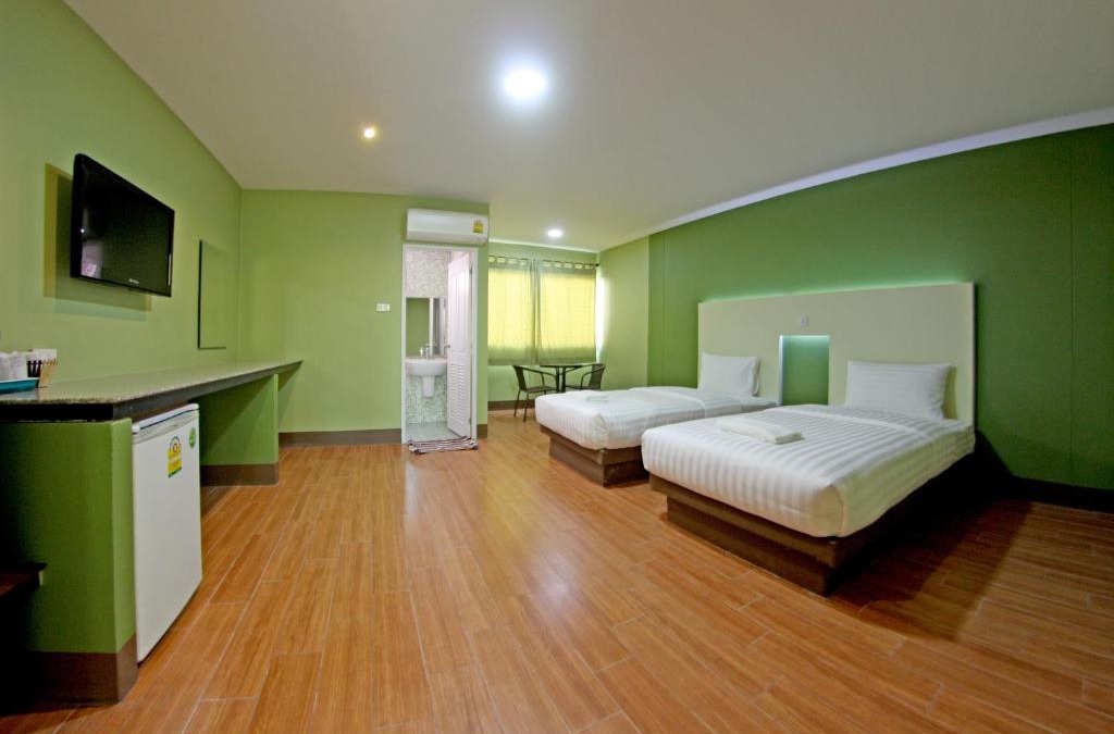 Sing Buri Hotel | Central Park Hotel