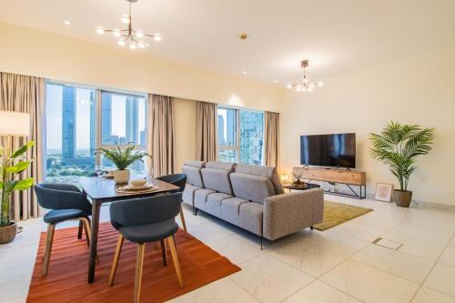 DIFC Apartment | Central Park Tower DIFC - 10 Minutes Walk to Metro - Spacious 1BDR