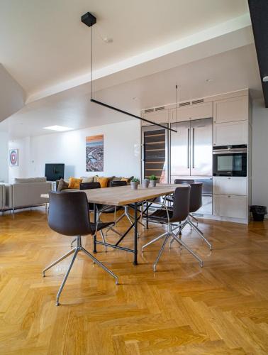 København V Apartment | Central Penthouse with Panoramic Private Terrace