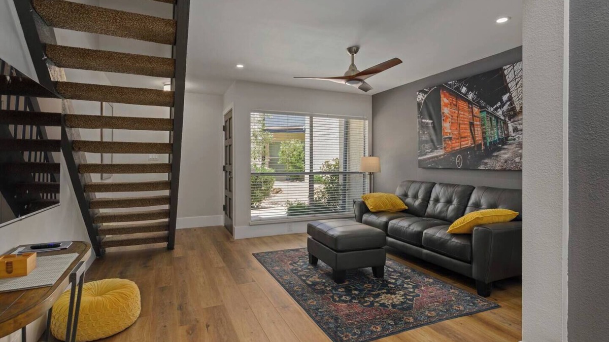 Randolph Court Condo | Central Phoenix trendy Executive Townhome!