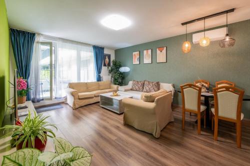 Belso-Ferencvaros Apartment | Central Premium Condo