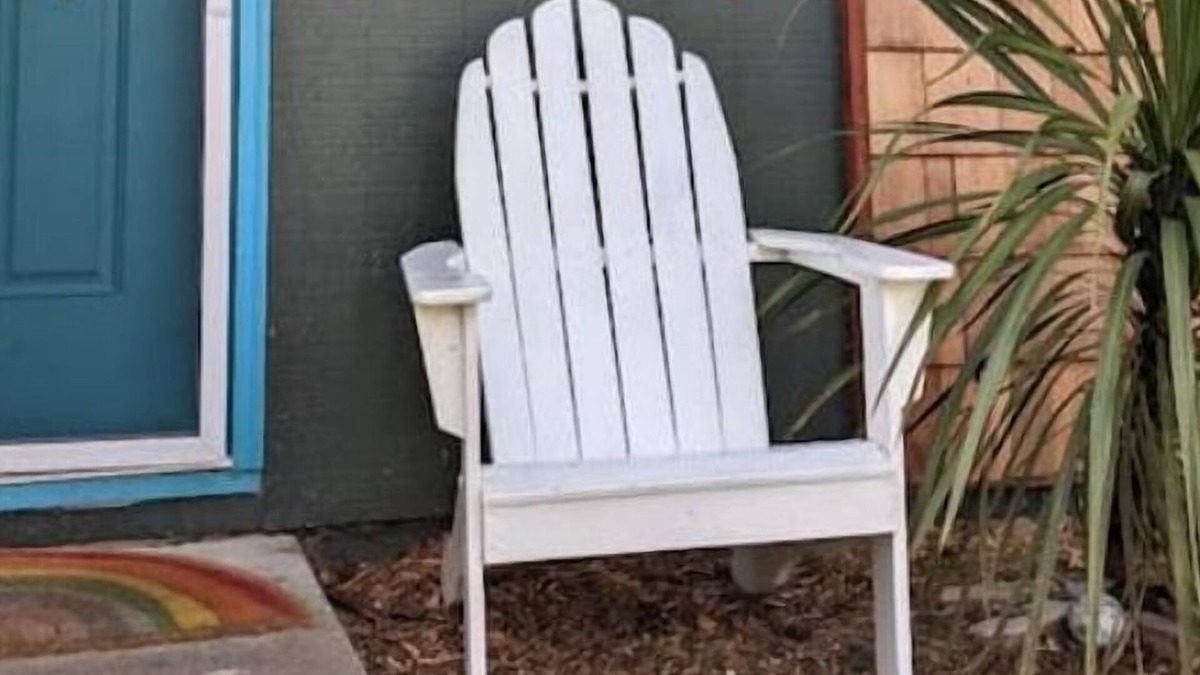 Four Corners Apartment | Central Salem* Hazelnut Home *2bd/1bt !Private!