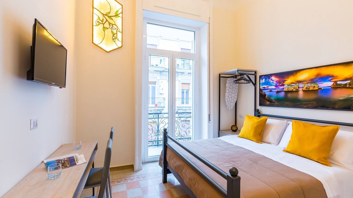 Vasto Bed & Breakfast | Central Station - Apartments & Suites - Gaiola