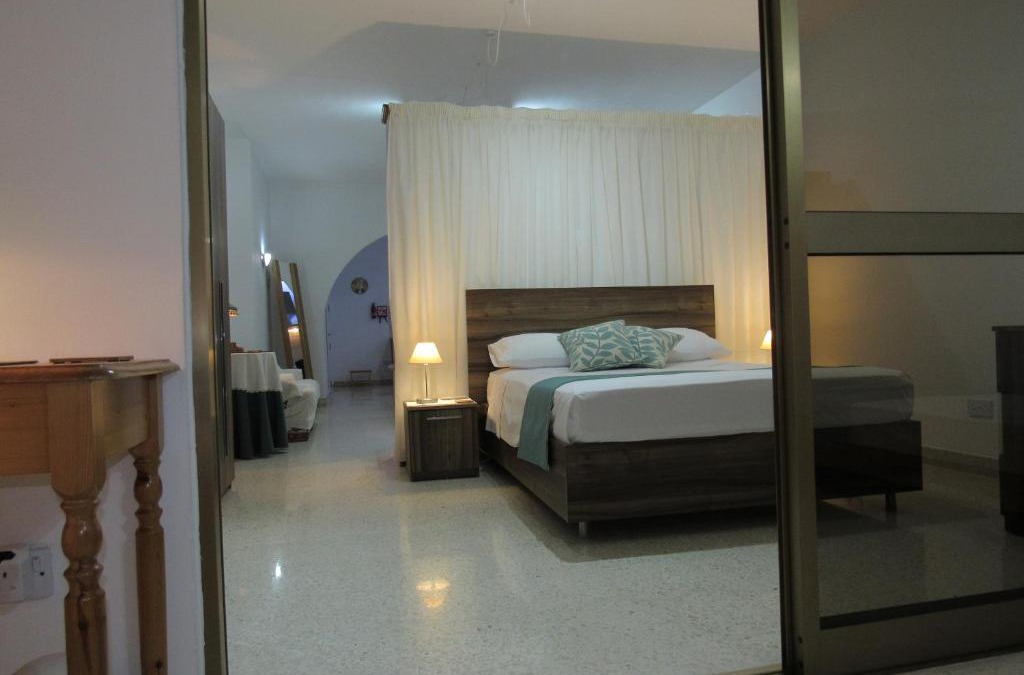 Santa Venera Apartment | Central Studio Apartment