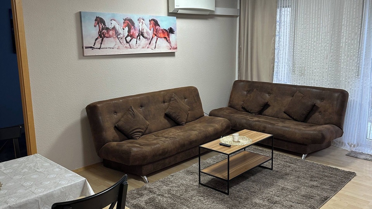 Bergheim Apartment | Central stylish two room apartment