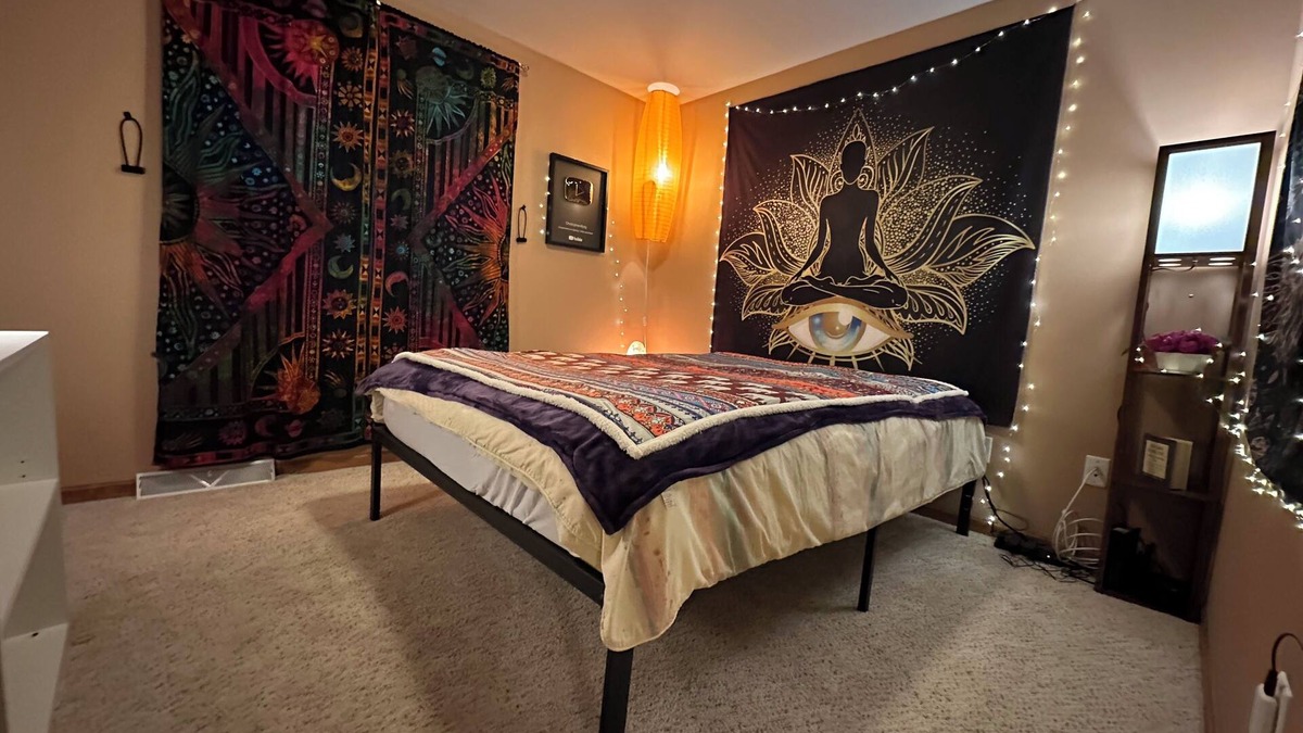 Schofield House | Central WI Getaway Retreat