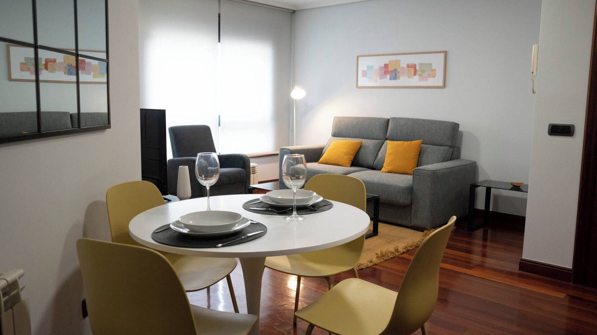 Casco Vello Apartment | Centrally located apartment in Vigo 5 minutes from Puerta del Sol