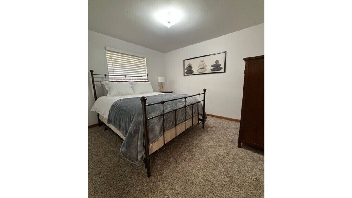 Brownstown Condo | Centrally Located Cozy Duplexn