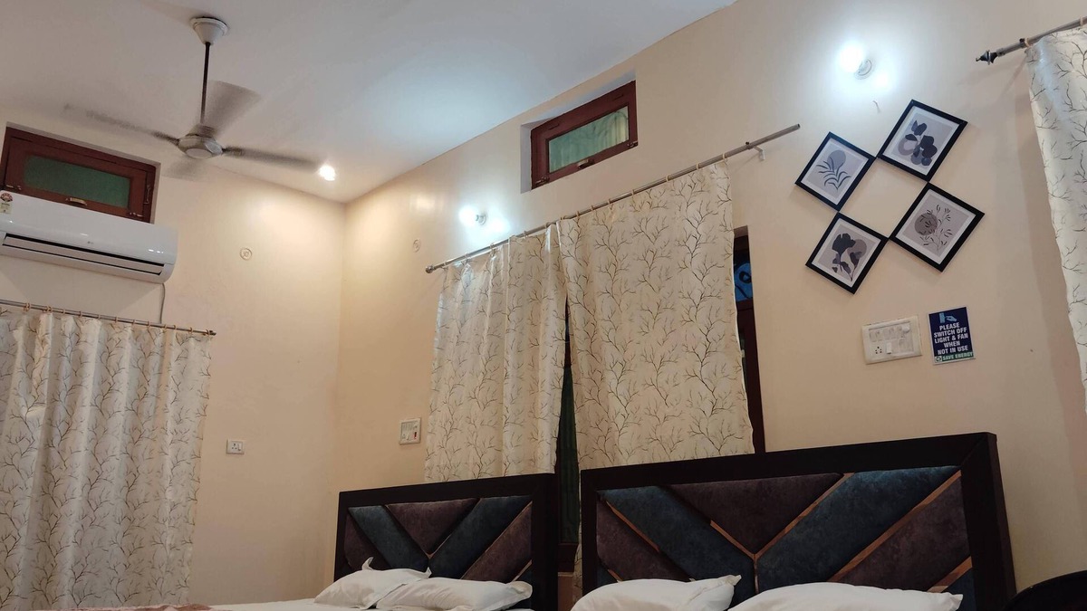 Ayodhya House | Centrally Located Guest House in Holy City Ayodhya Dhaam.