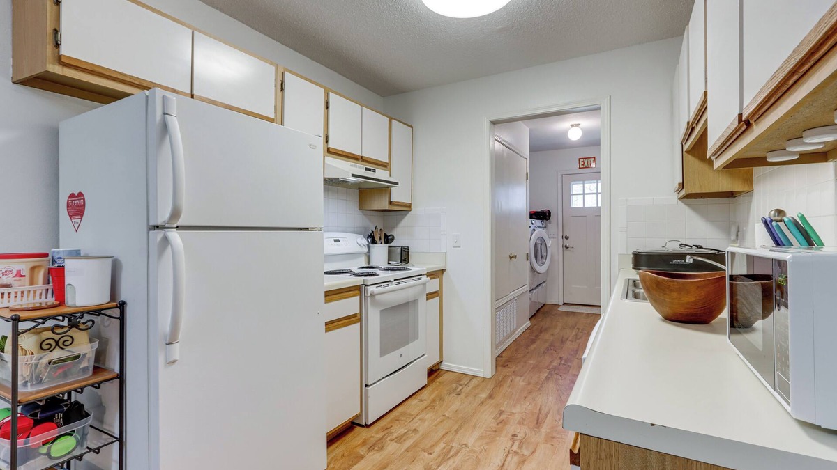 Johnson Apartment | Centrally Located in Nwa; Walk to Wrights Bbq!