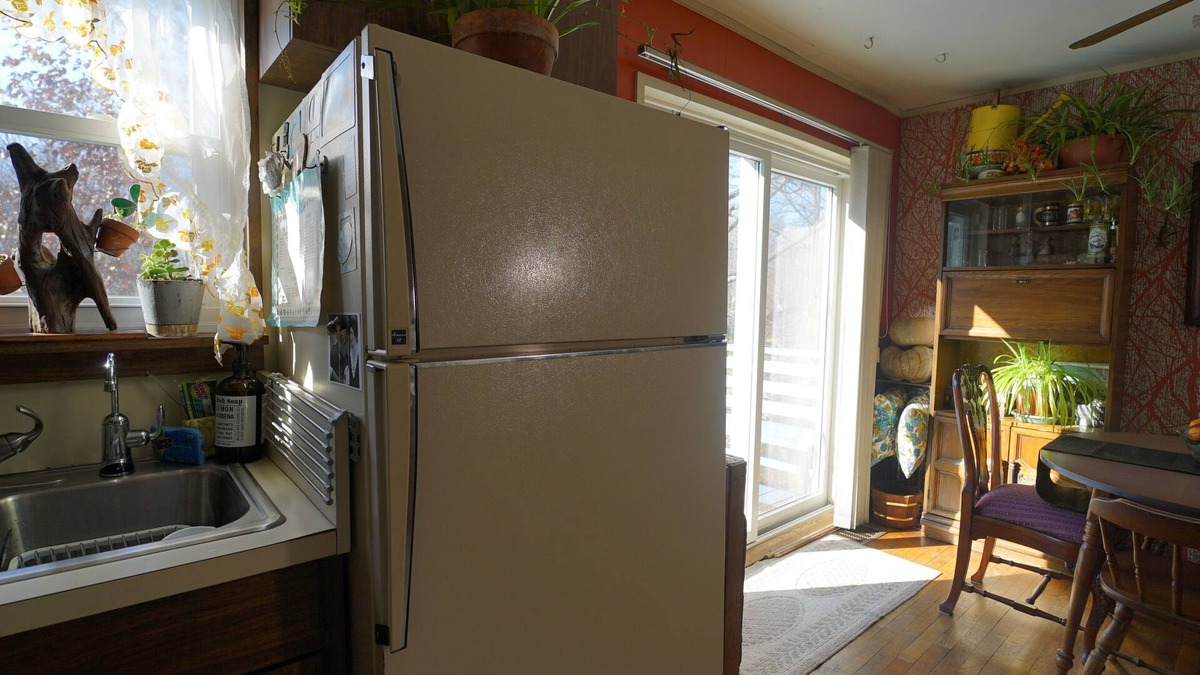 Raritan House | Centrally Located in Bridgewater Raritan area of Somerset NJ.