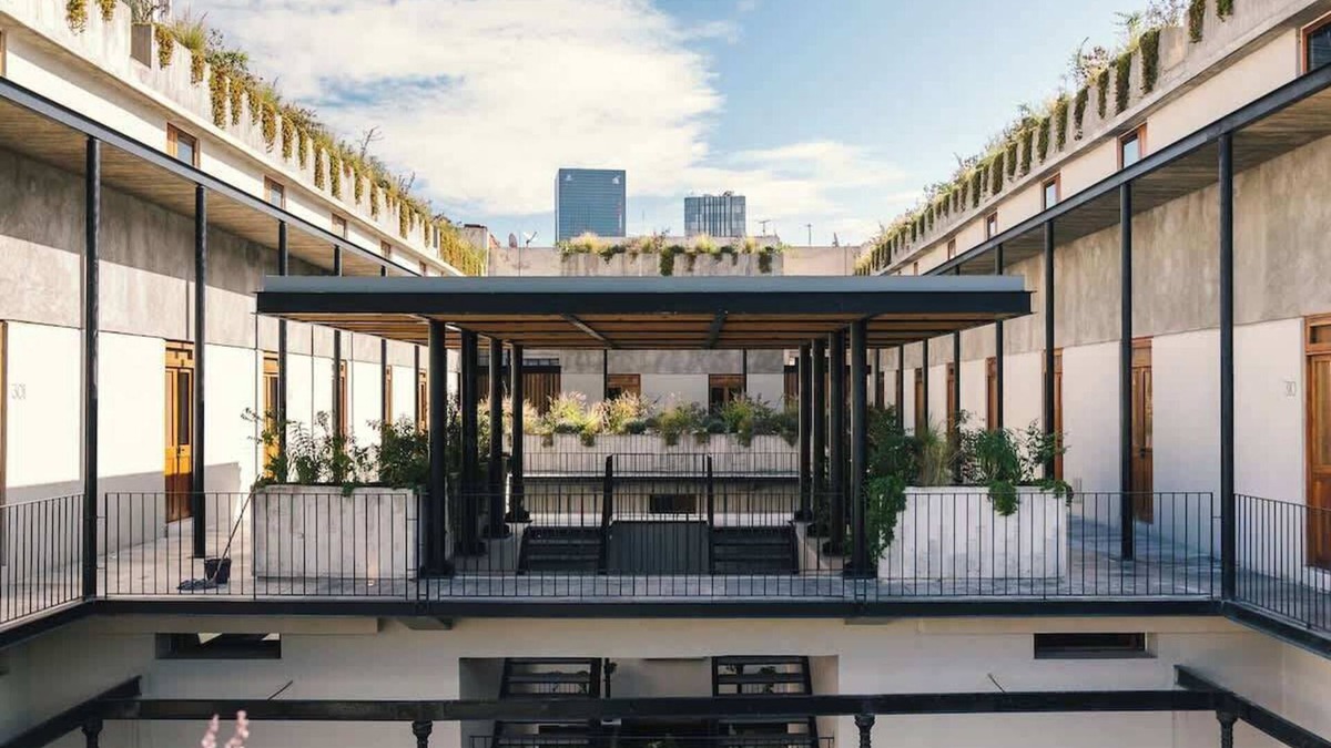 Cuauhtemoc Apartment | Centrally- Located Loft in Historical Building