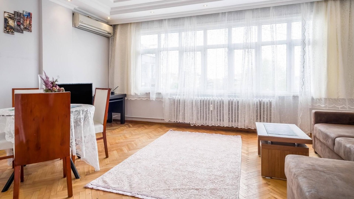 Bakırkoy Apartment | Centrally Located Spacious Modern Flat in Bakirkoy