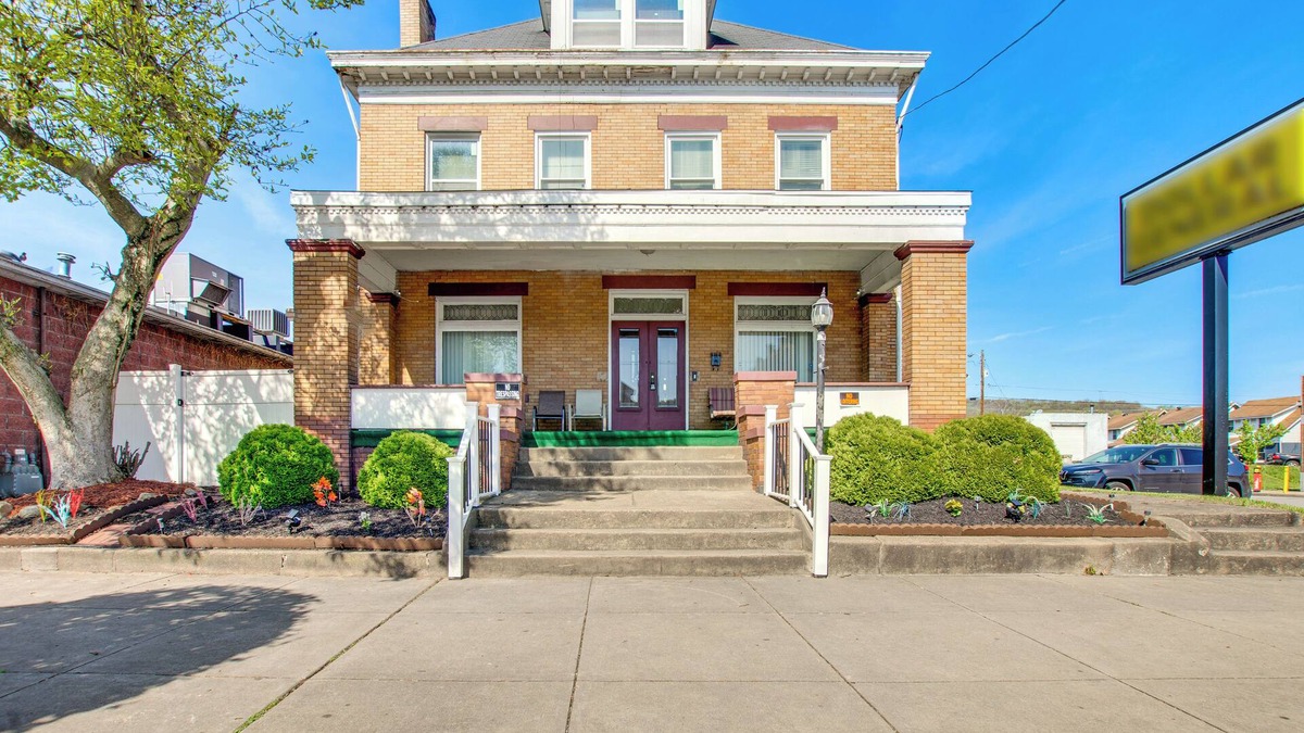Racine House | Centrally Located Beaver Falls Home w/Fire Pit!
