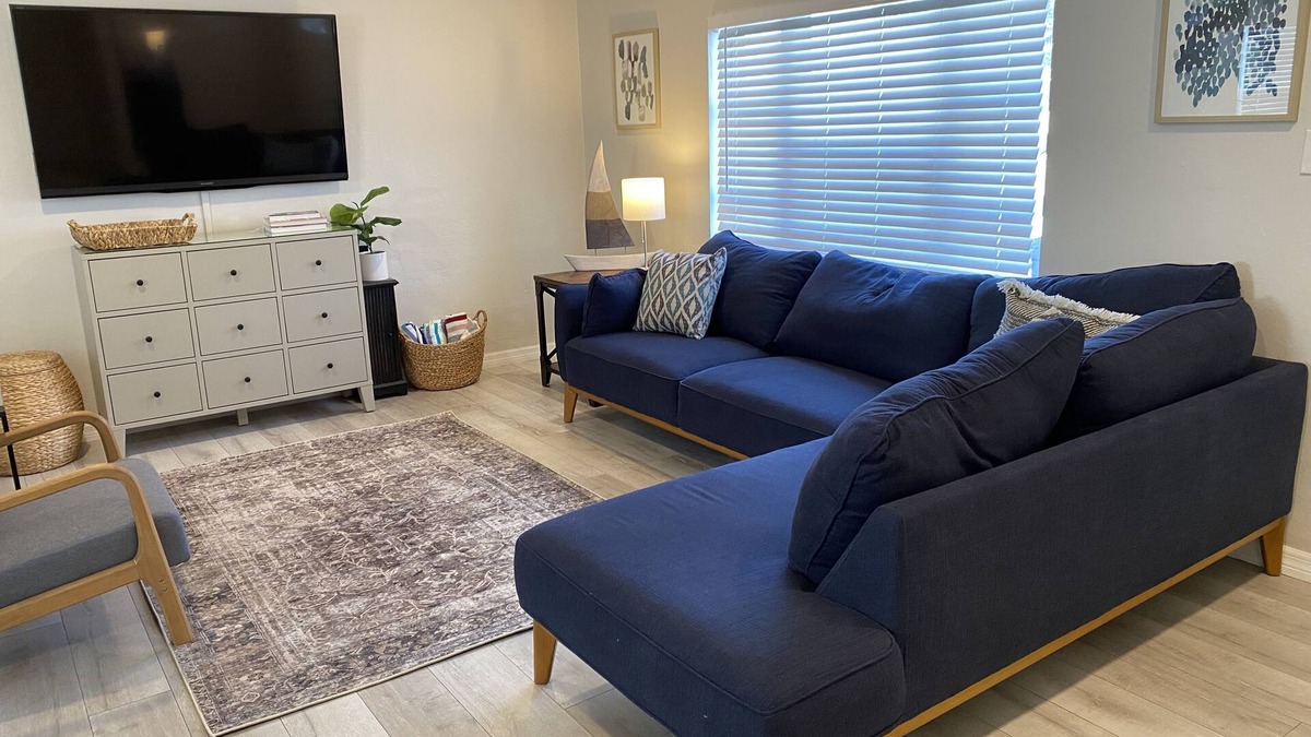 United Central House | Centrally-located, coastal tiny home w/access to downtown and the best beaches!