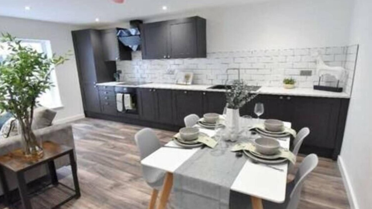 North Sea Apartment | Centre Apt in Hull - Sleeps 4