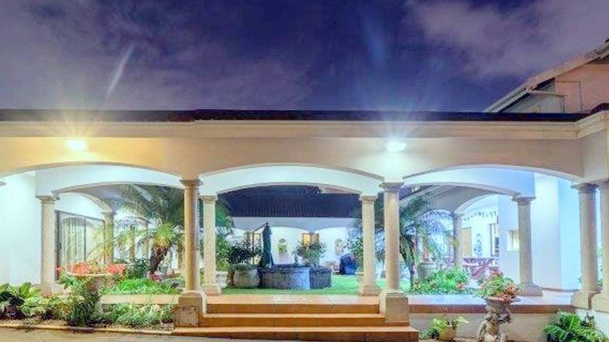 Durban North Bed & Breakfast | Centre Court B & B