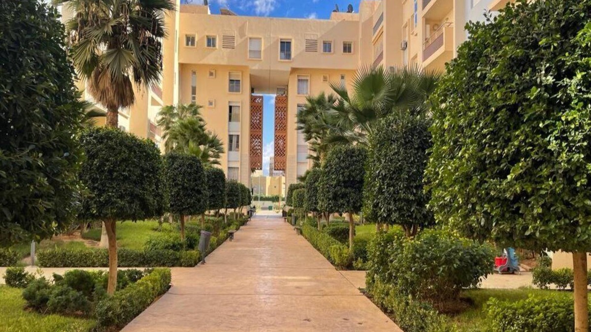Oujda Apartment | Centre-ville & Confort Absolu