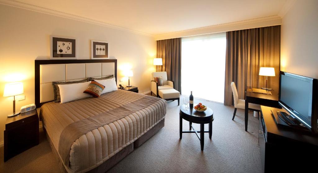 Traralgon Hotel | Century Inn