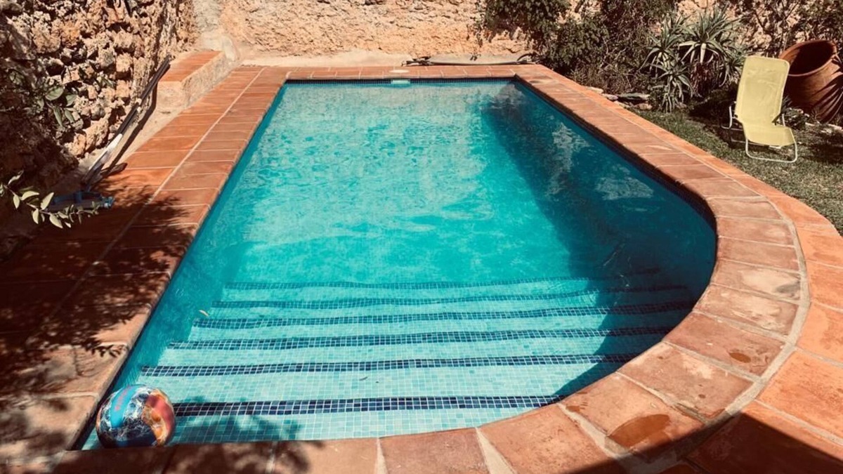 Agustinos House | Century-old olive mill has a unique style with open and light spaces