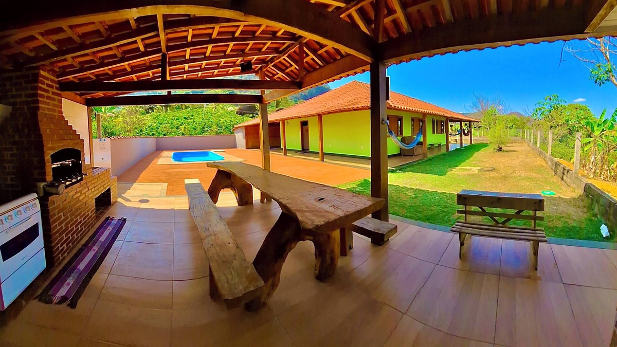 Castelo Cottage | Chácara Aconchegante Excelente Para Você Descansar com sua Família!
