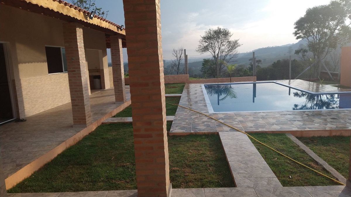 Pinhalzinho House | Chácara Aconchegante com Vista Maravilhosa, Próximo a Bragança Paulista