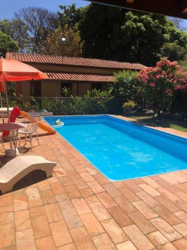 Piracicaba House | Chácara Linda e Aconchegante com 300mega Internet, Quadra Beach Tennis e Mesa de Sinuca