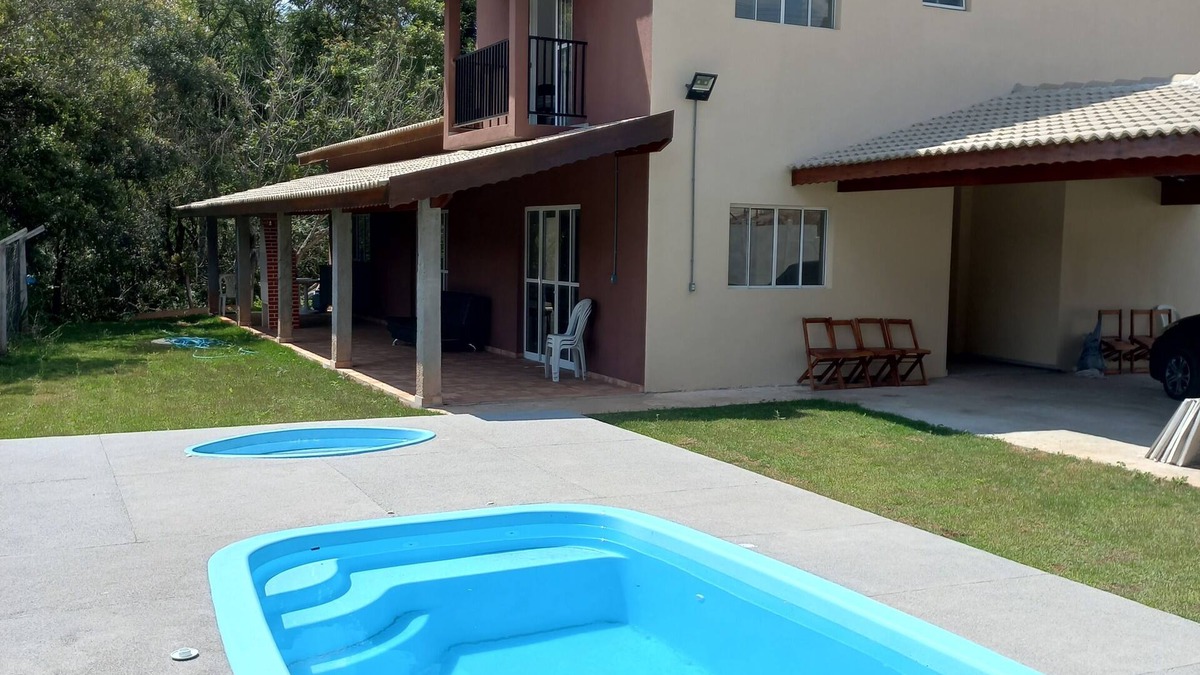 Jarinu House | Chácara Próximo Atibaia e Jundiai, Móveis Novos, Casa Arejada, 3 Quartos Térreo
