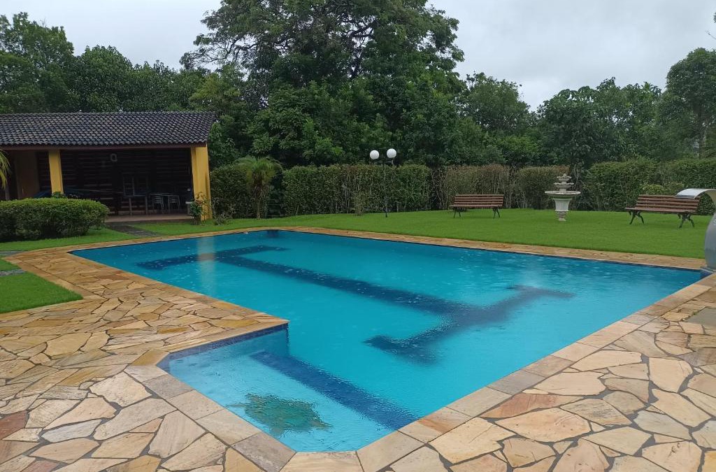 Aruja House | CHÁCARA STA EDWIGES/ARUJA