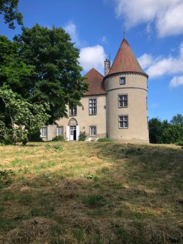 Blot-lʼEglise Bed & Breakfast | Château de Blot
