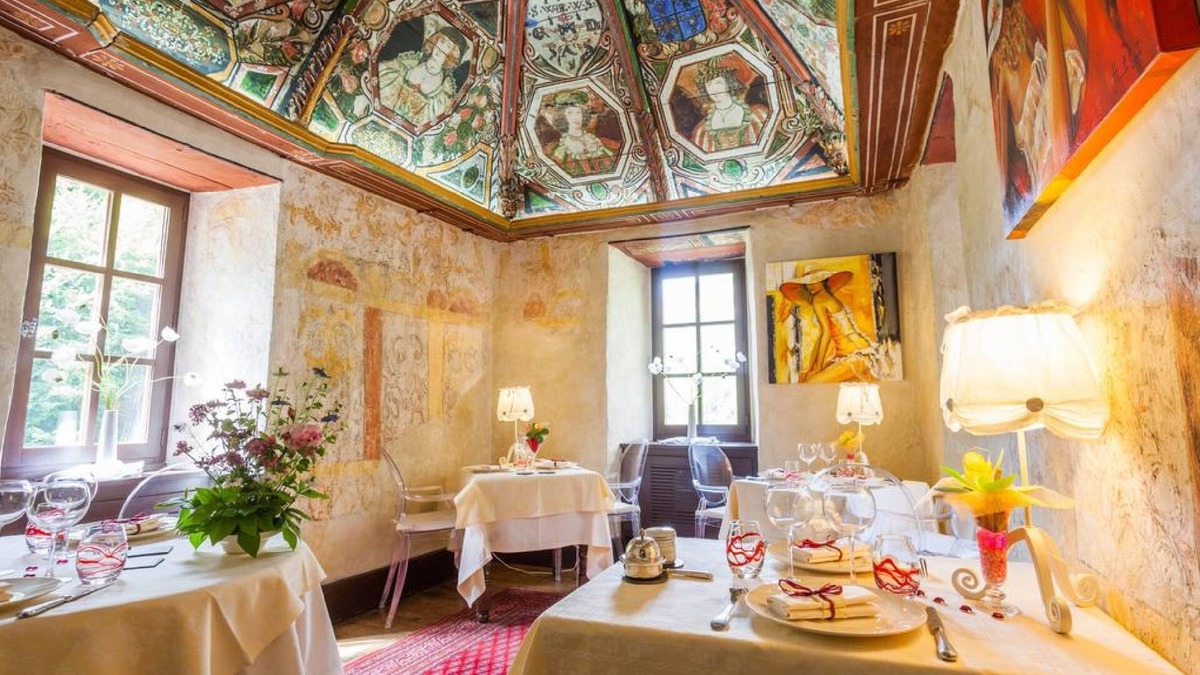 Sainte-Enimie Hotel | Château de la Caze