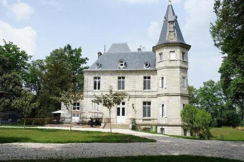 Layrac Apartment | Château de Lagravade - Appartement 1 chambre - 3eme étage