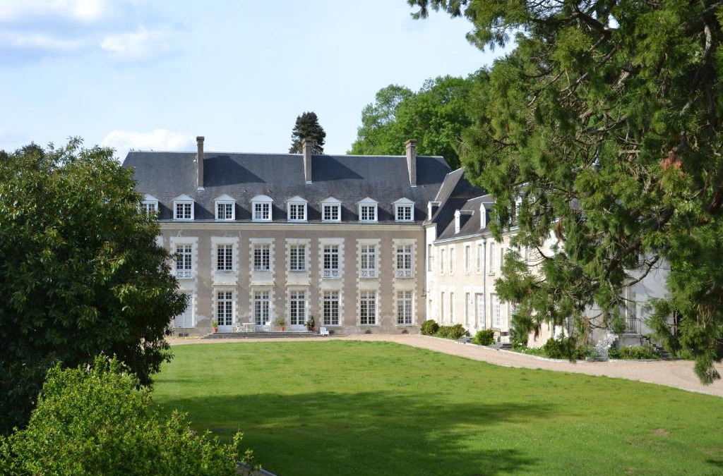 Saint-Ouen-les-Vignes Bed & Breakfast | Château de Saint Ouen les Vignes