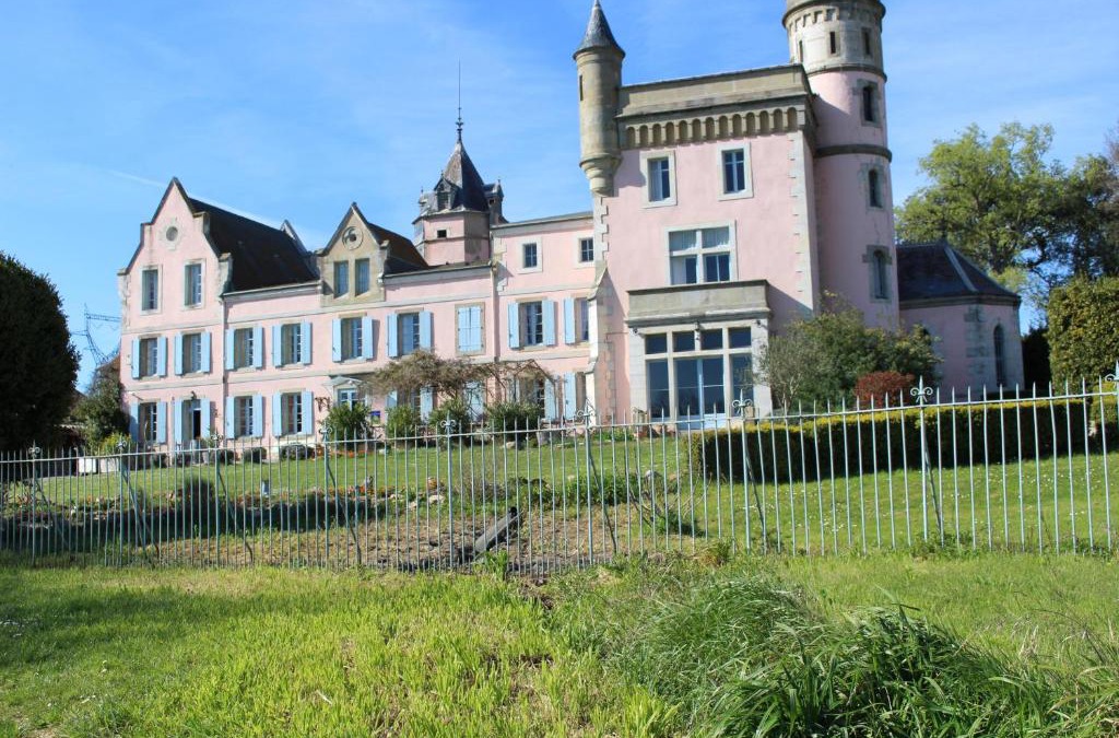 Montolieu Bed & Breakfast | Château de Villeneuve - Montolieu