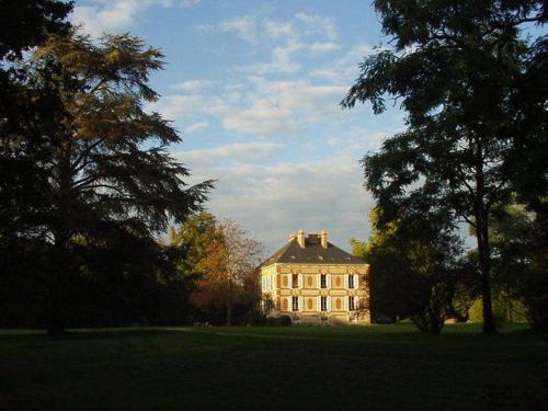 Brinon-sur-Sauldre Bed & Breakfast | Château des Bouffards