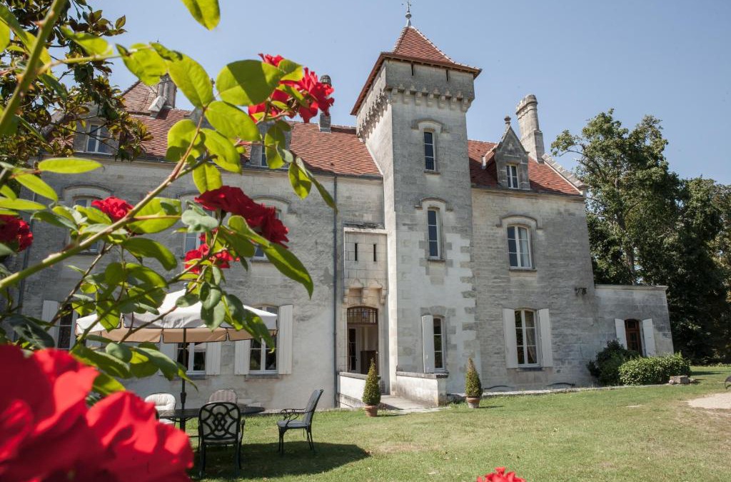 Saint-Fort-sur-Gironde House | Château des Salles
