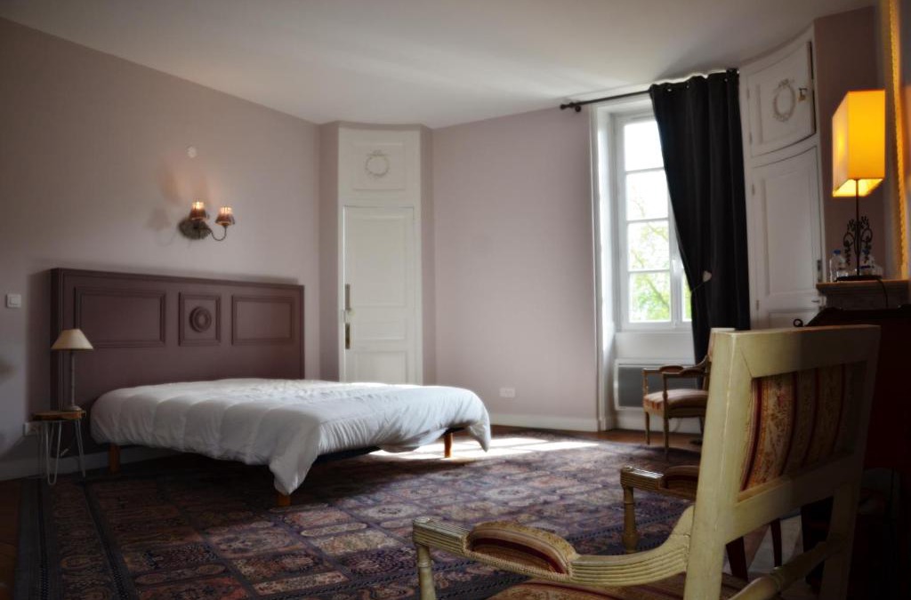 Bazoges-en-Pareds Bed & Breakfast | Château des Noces