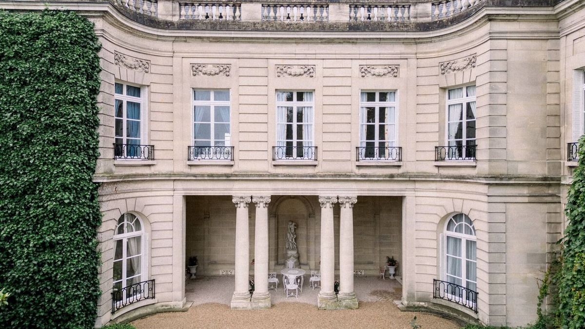 Vaux-sur-Seine Other | Château du Prieuré Évecquemont