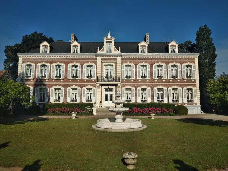 Wailly-Beaucamp Bed & Breakfast | Château "Le Castel des Anges"