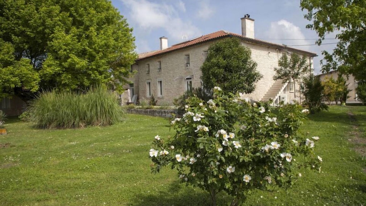 Civrac-en-Medoc House | Château Pierre de Montignac