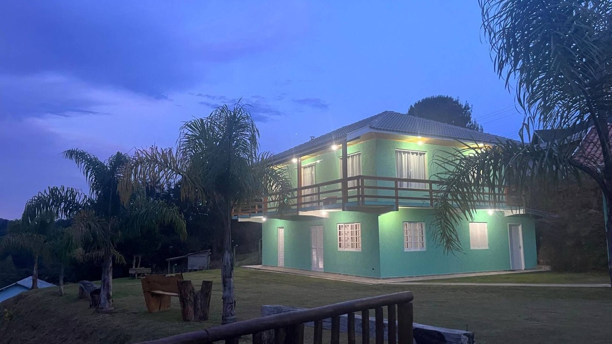 Agua Santa House | Chácara das Palmeiras | 16 min from Capivari | Ideal for families and groups