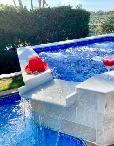 Bom Jesus dos Perdoes House | CHACARA THA&THI COND FECHADO WI FI SPA e PISC AQUECECIMENTO SOLAR