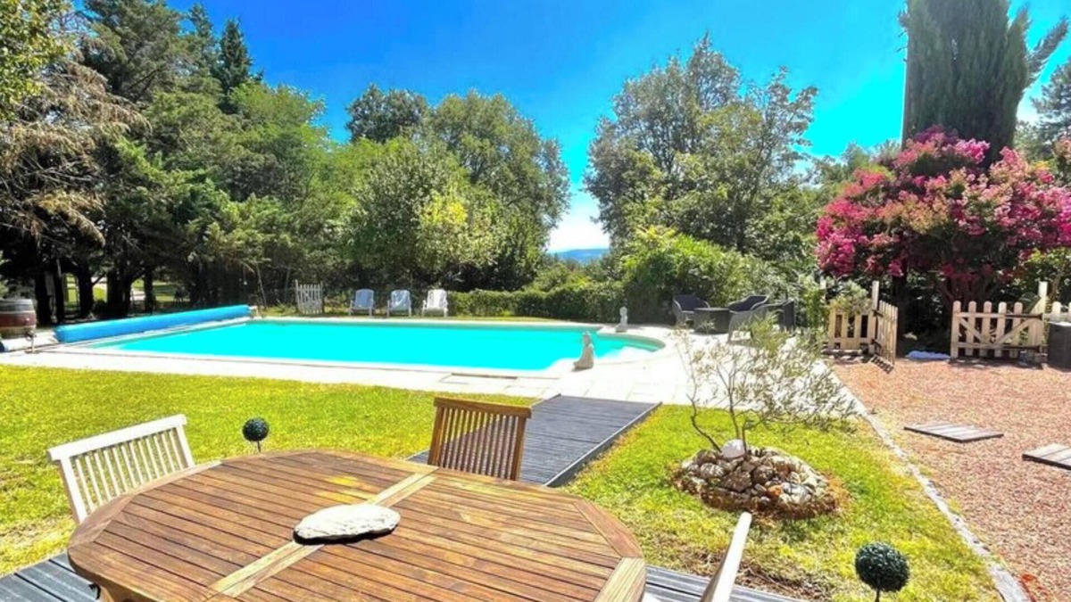 Lisle-sur-Tarn Apartment | Chai Rénové Au Cœur Des Vignobles - Piscine