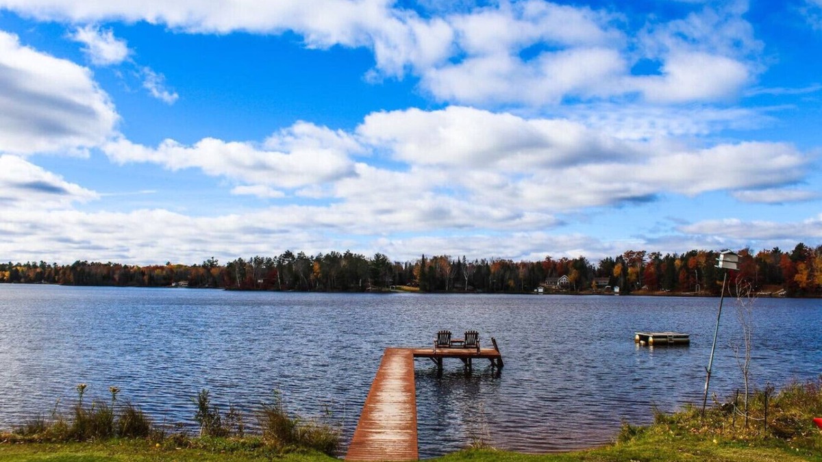 Eagle River House | Chain Lake Retreat Holiday Home